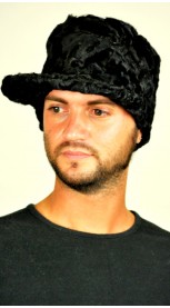 Cappello in persiano karakul nero con visiera - uomo